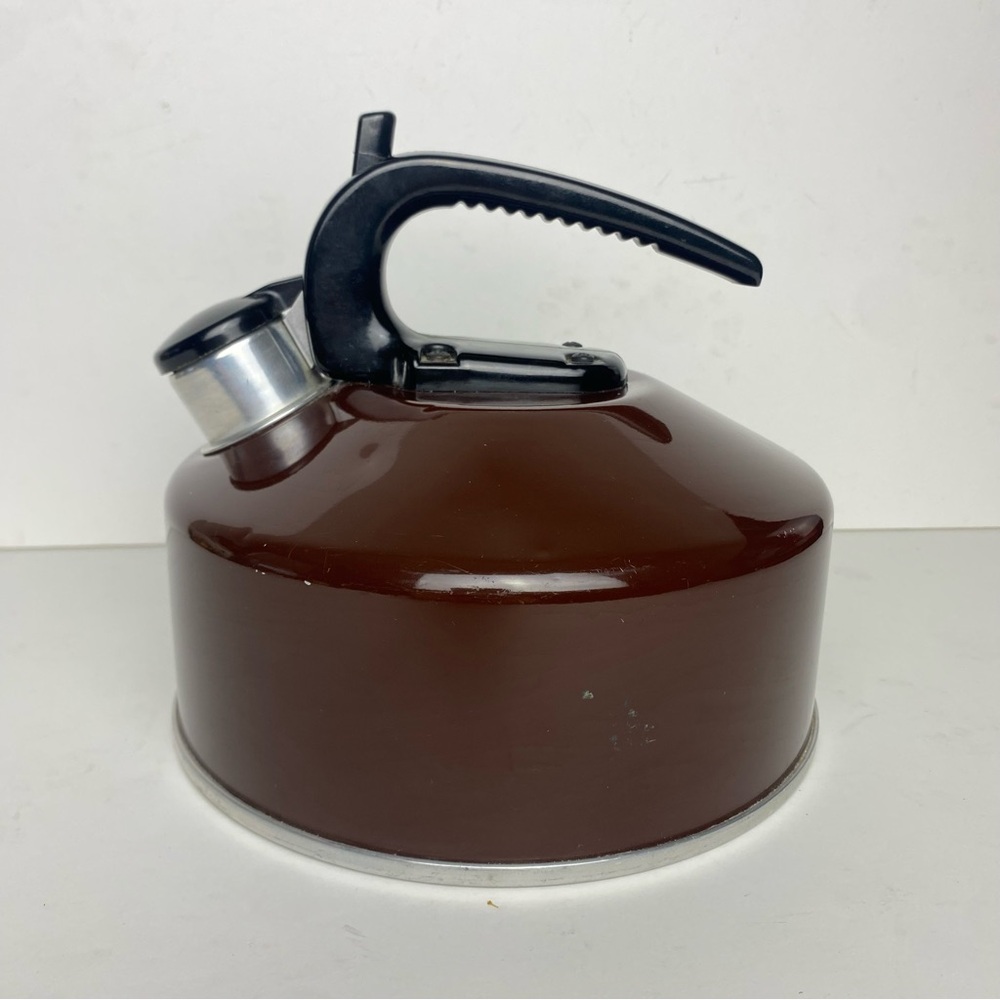 Vintage Enterprise Aluminum Co Brown Whistle Teapot Tea Kettle 2 1/2 QT 2.5L USA